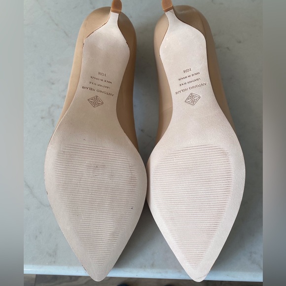 Antonio Melani mid heel pump - Picture 2 of 6